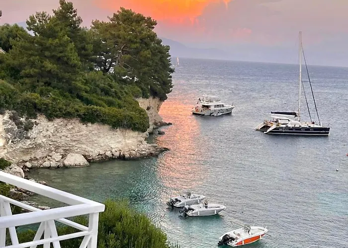 Aronis Spyros Panoramic Seaview Hétvégi ház *